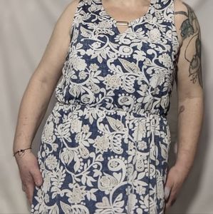 Espresso sleeveless floral casual dress